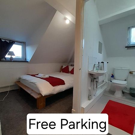 Entire Victoria Park Cardiff Apartment With Free Street Parking Bus 17 And 18 Direct To Cardiff City Centre, Fast Free Wi-Fi Екстер'єр фото